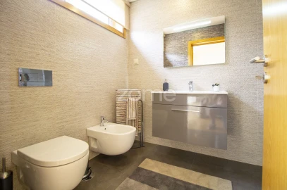 Quinta T3 para Venda em Azere