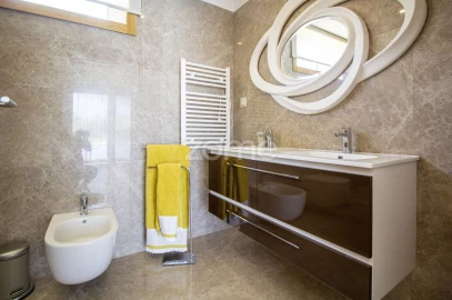Quinta T3 para Venda em Azere
