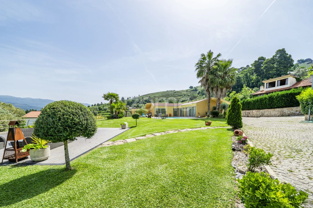 Quinta T3 para Venda em Azere Foto 65