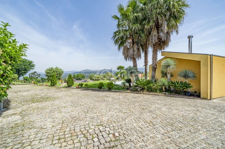 Quinta T3 para Venda em Azere Foto 60
