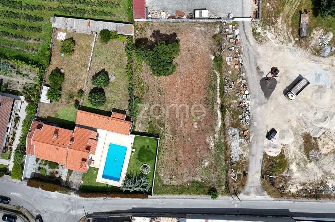 Terreno para Venda em Ferreiros, Prozelo e Besteiros Foto 4
