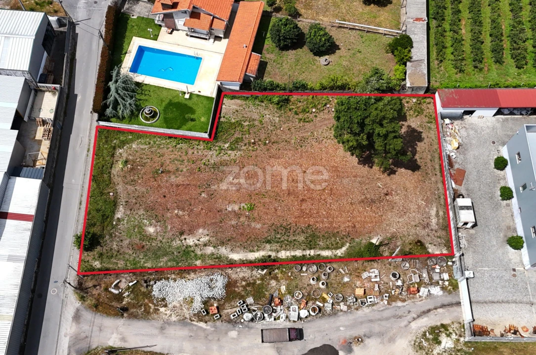 Terreno para Venda em Ferreiros, Prozelo e Besteiros Foto 3