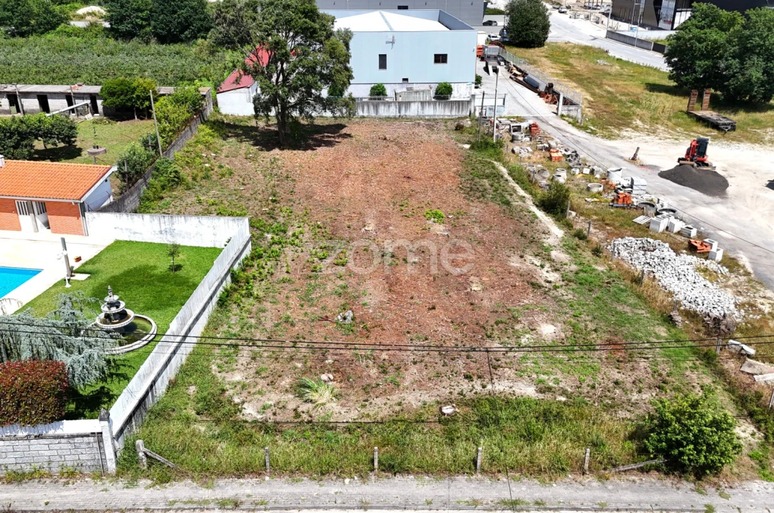Terreno para Venda em Ferreiros, Prozelo e Besteiros Foto 2