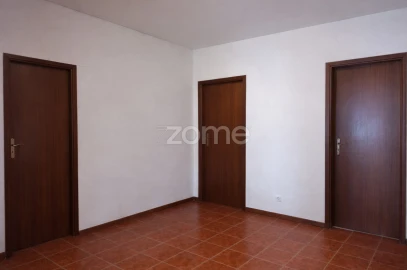 Moradia T10 para Venda em Braga (Maximinos, Sé e Cividade)