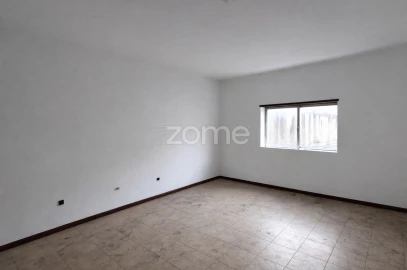 Moradia T10 para Venda em Braga (Maximinos, Sé e Cividade)