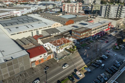 Moradia T10 para Venda em Braga (Maximinos, Sé e Cividade)