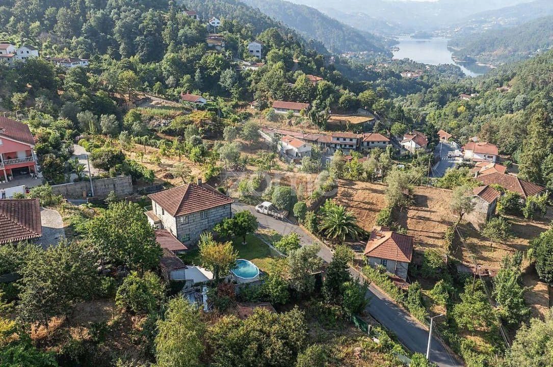 Moradia T4 para Venda em Vilar da Veiga Foto 35
