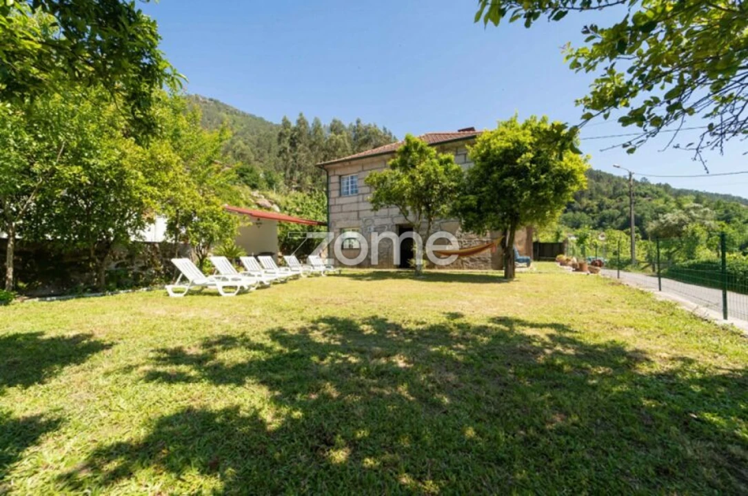 Moradia T4 para Venda em Vilar da Veiga Foto 10