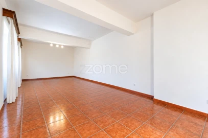 Moradia T4 para Venda em Vilar da Veiga