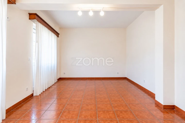 Moradia T4 para Venda em Vilar da Veiga Foto 23