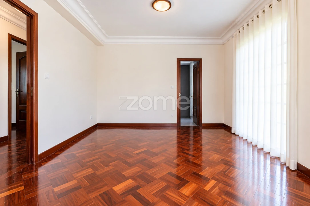 Moradia T4 para Venda em Vilar da Veiga Foto 14