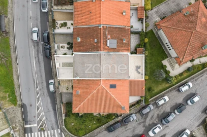Moradia T4 para Venda em Ferreiros e Gondizalves