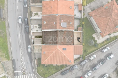 Moradia T4 para Venda em Ferreiros e Gondizalves