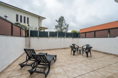 Moradia T4 para Venda em Ferreiros e Gondizalves