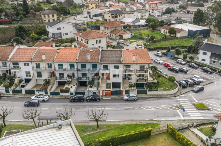Moradia T4 para Venda em Ferreiros e Gondizalves Foto 41