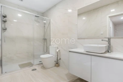 Apartamento T2 para Venda em Póvoa de Varzim, Beiriz e Argivai