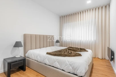 Apartamento T2 para Venda em Póvoa de Varzim, Beiriz e Argivai