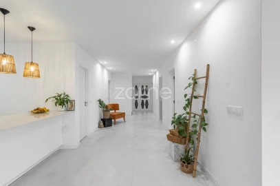 Moradia T4 para Venda em Meixomil
