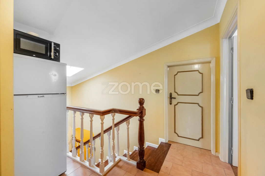 Moradia T4 para Venda em Meixomil Foto 29