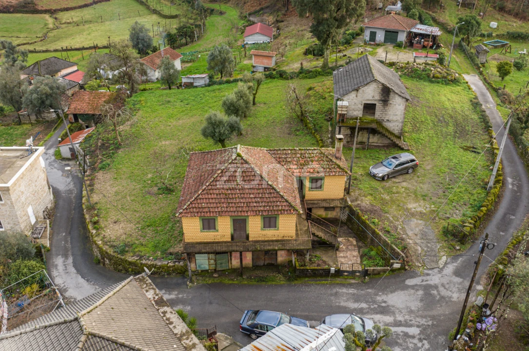 Moradia T3 para Venda em Anjos e Vilar do Chão Foto 1