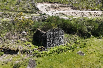Terreno para Venda em Valdreu