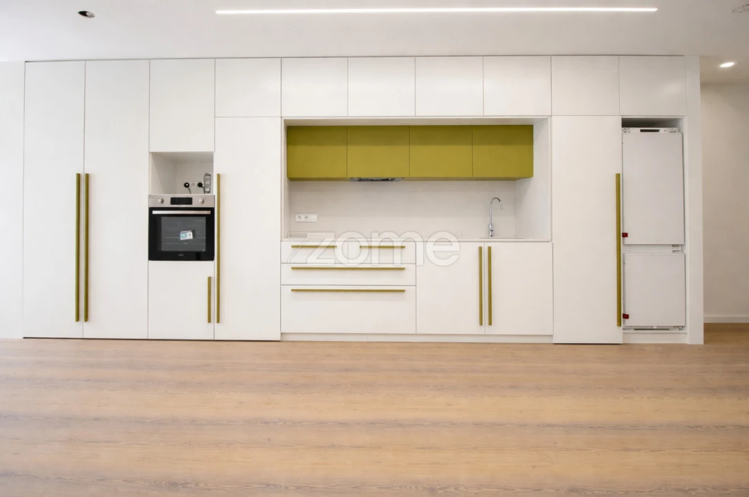 Apartamento T2 para Venda em Braga (Maximinos, Sé e Cividade) Foto 5