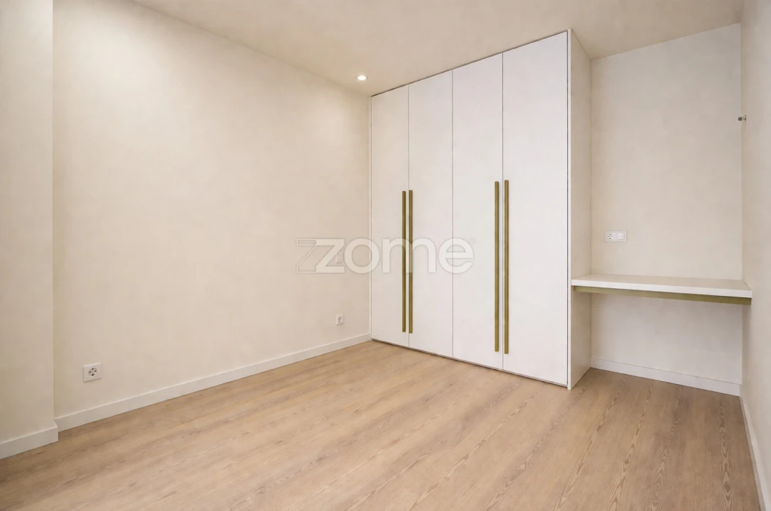Apartamento T2 para Venda em Braga (Maximinos, Sé e Cividade) Foto 8
