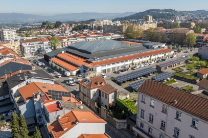 Negócio para Trespasse em Braga (São José de São Lázaro e São João do Souto)