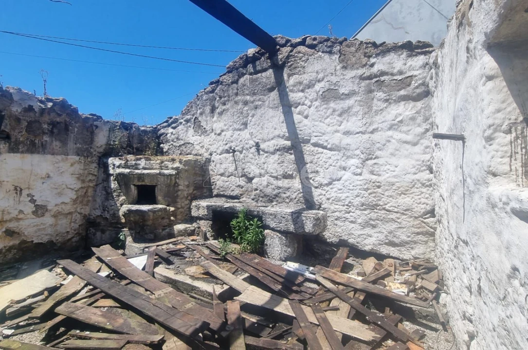 Moradia T9 para Venda em Guisande e Oliveira (São Pedro) Foto 11