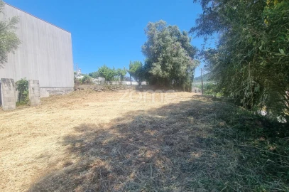 Moradia T9 para Venda em Guisande e Oliveira (São Pedro)