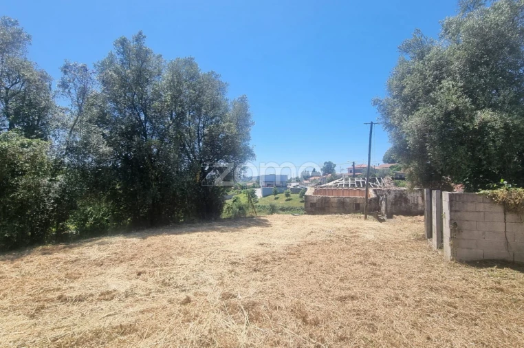 Moradia T9 para Venda em Guisande e Oliveira (São Pedro) Foto 19