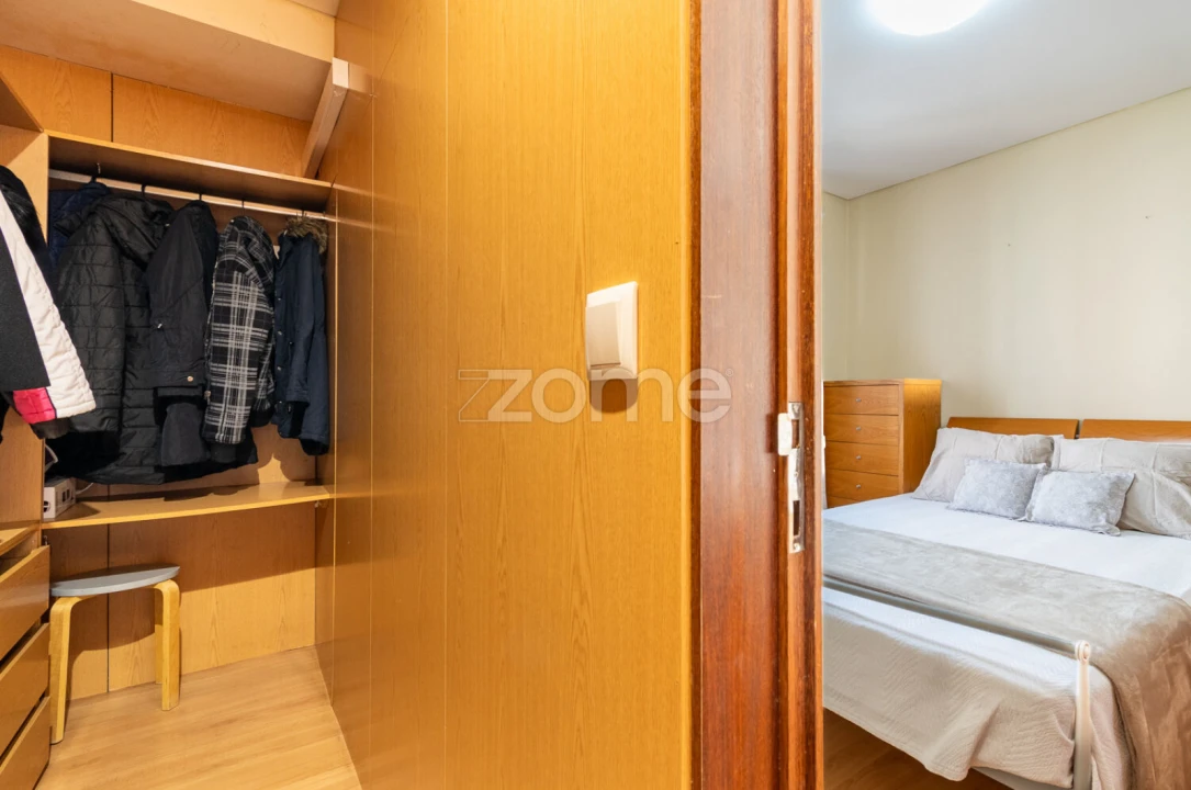 Apartamento T3 para Venda em Ferreiros e Gondizalves Foto 25