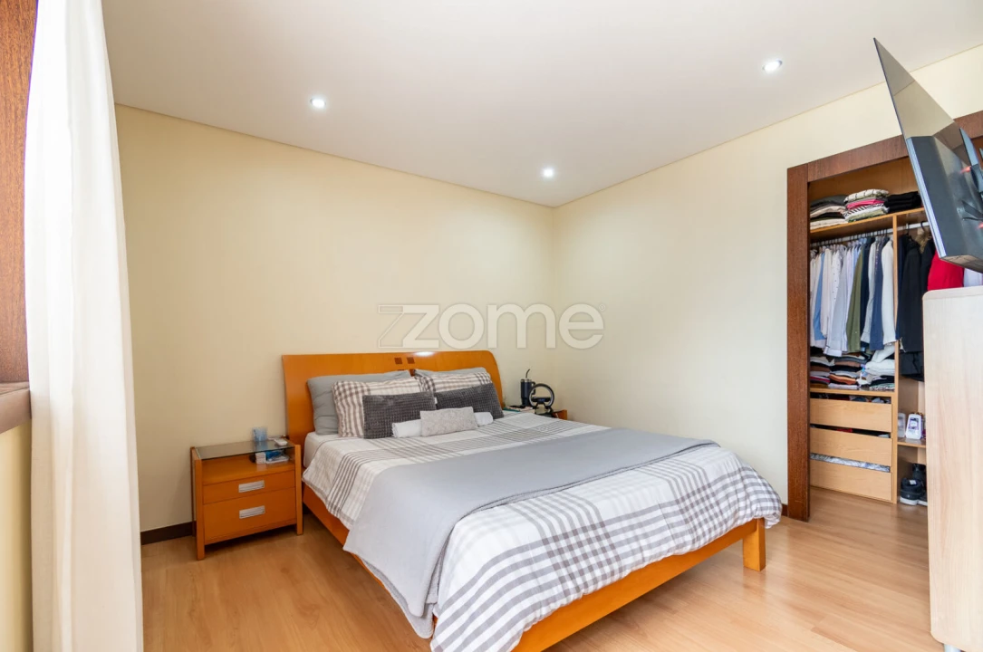 Apartamento T3 para Venda em Ferreiros e Gondizalves Foto 22