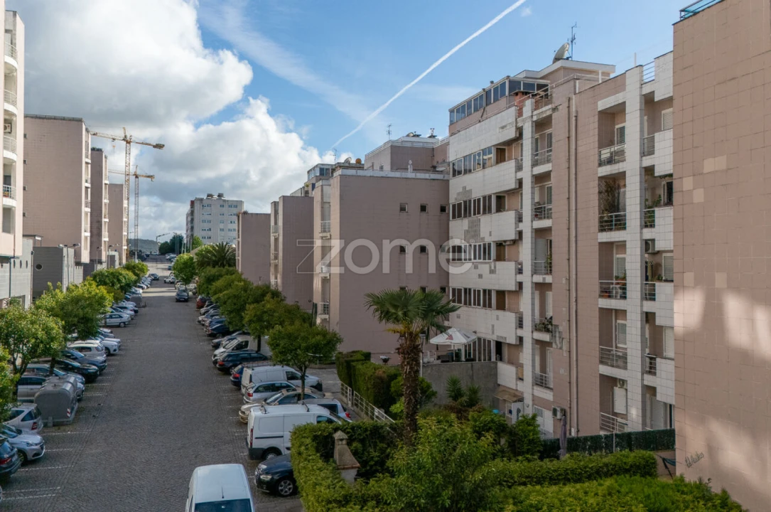 Apartamento T3 para Venda em Ferreiros e Gondizalves Foto 41
