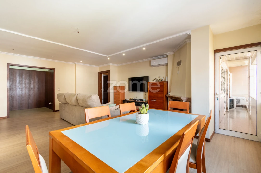 Apartamento T3 para Venda em Ferreiros e Gondizalves Foto 8
