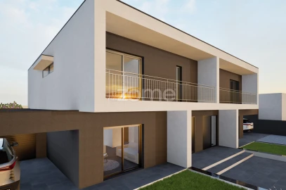 Moradia T3 para Venda em Macieira da Lixa e Caramos