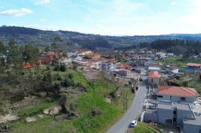 Terreno para Venda em Airães