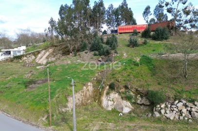 Terreno para Venda em Airães