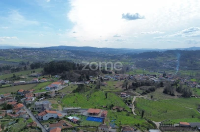 Terreno para Venda em Airães