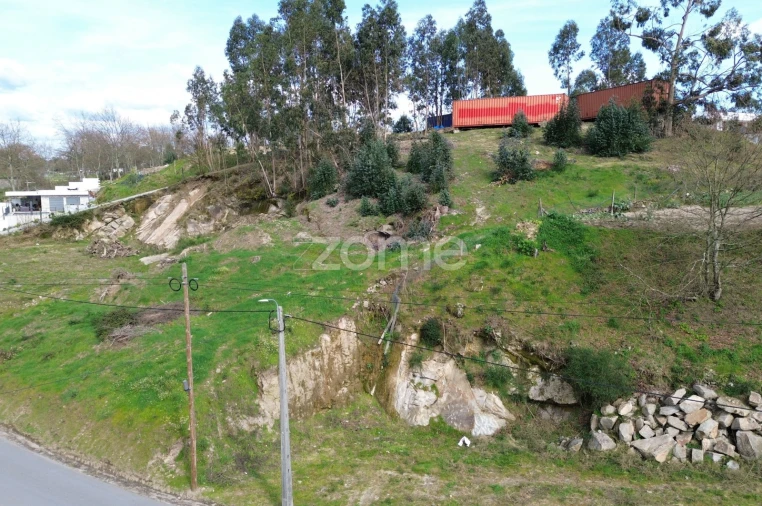 Terreno para Venda em Airães Foto 9