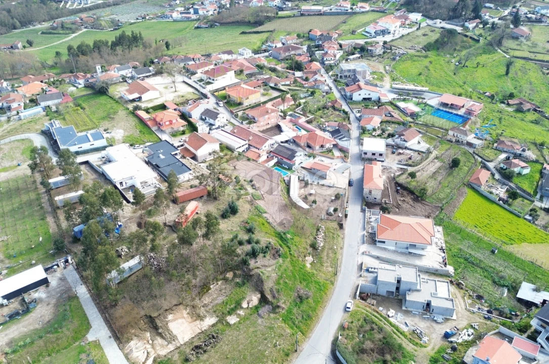 Terreno para Venda em Airães Foto 5