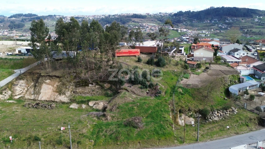 Terreno para Venda em Airães