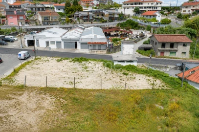 Terreno para Venda em Torrados e Sousa