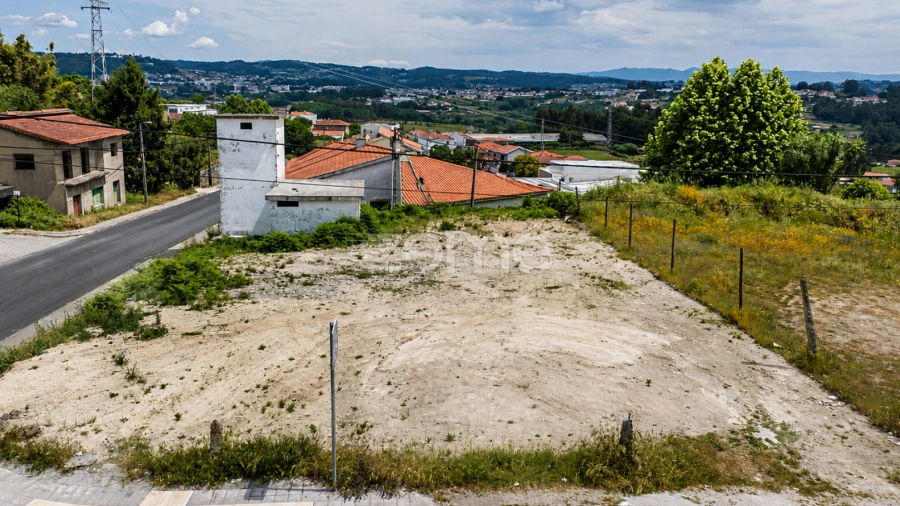 Terreno para Venda em Torrados e Sousa