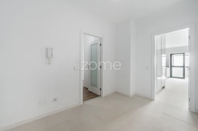 Apartamento T4 para Venda em Margaride, Várzea, Lagares, Varziela, Moure