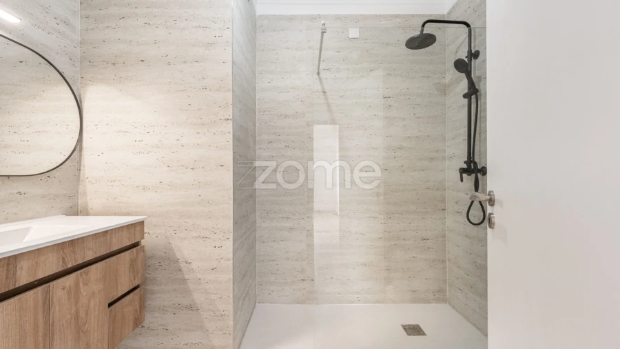 Apartamento T4 para Venda em Margaride, Várzea, Lagares, Varziela, Moure