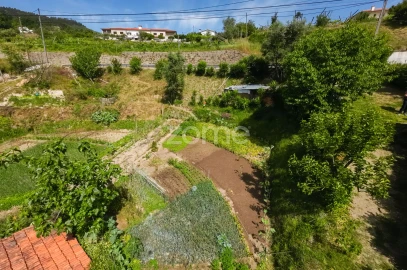 Terreno para Venda em Louredo
