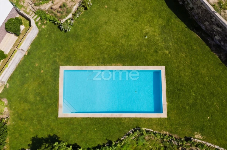 Terreno para Venda em Louredo Foto 3