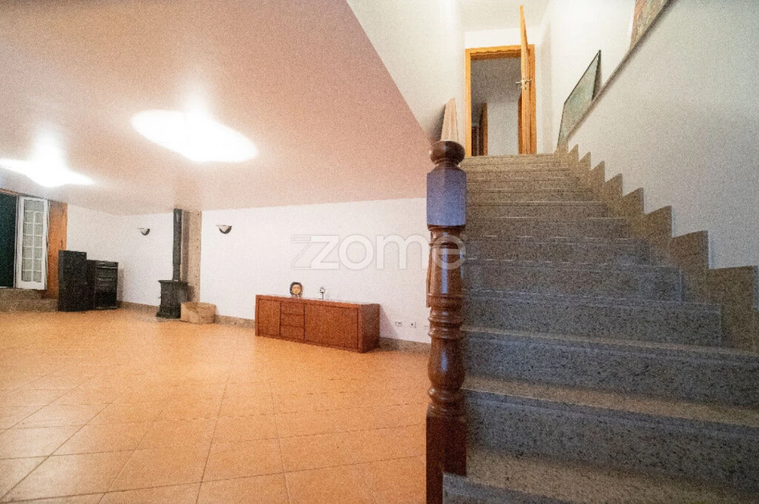 Quinta T5 para Venda em O. Azeméis, Riba-Ul, Ul, Macinhata Seixa, Madail Foto 68