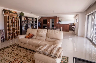 Moradia T3 para Venda em Salreu